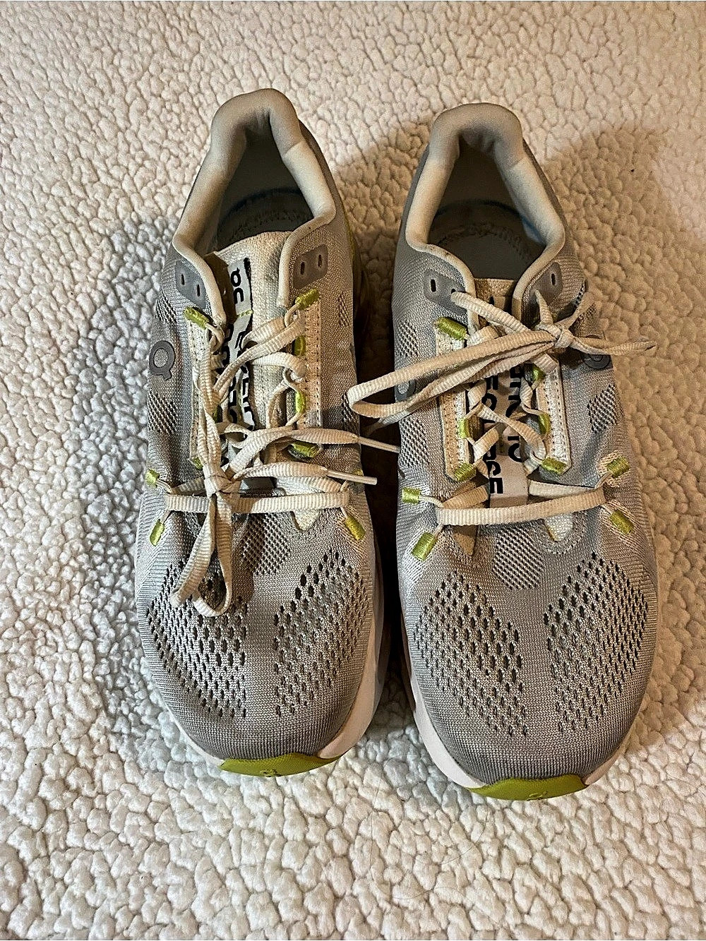 On Cloudultra Athletic Shoes US 10.5 Gray & Green no insoles